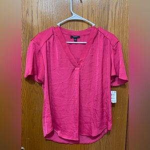 NWT. Alfani Women's Vibrant Pink V-Neck Blouse